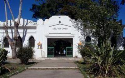 Cementerio de Necochea: Vecinos dicen que est� en estado de abandono y el establecimiento lo niega