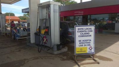 Seg�n UNVENU, la mitad de los clientes est� molesto con la obligaci�n del pago con Tarjeta
