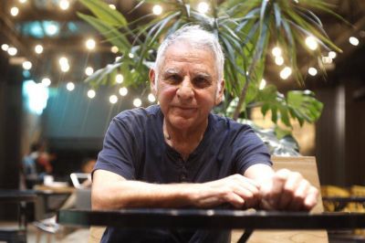 Alberto Roseto, el cient�fico especializado en virus que comenz� como pediatra del Posadas