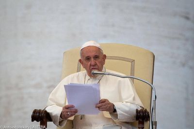 Papa Francisco: Persecuci�n del pueblo jud�o no es ni humano, ni cristiano