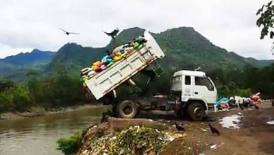 Cada minuto, el equivalente a un cami�n de basura lleno de pl�sticos se arroja al mar