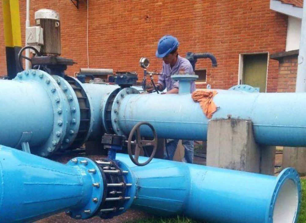Samsa realiza inversiones en obras de agua para Posadas