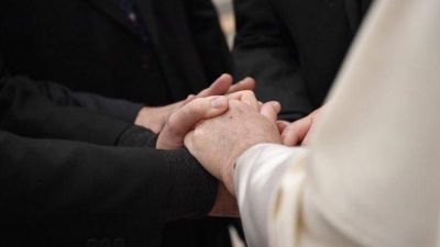 El Papa: el di�logo interreligioso es la respuesta a las plagas del mundo