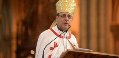 Alberto F. tiene el primer conflicto con el poder eclesi�stico