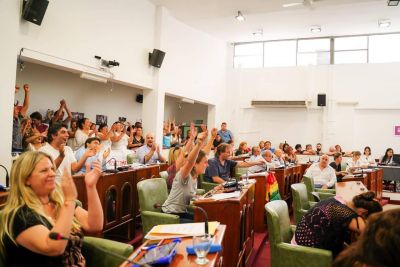 San Isidro: Con los votos de ConVocaci�n, el kirchnerismo y el massismo, el HCD aprob� obligar al Municipio urbanizar los barrios populares