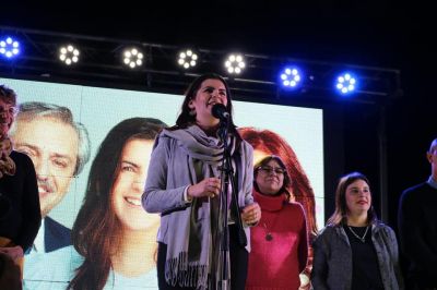Moreno | Mariel Fern�ndez: �Tenemos dificultades para reunirnos con el actual intendente�