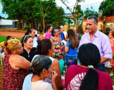 Con reclamos por el servicio de agua potable y otras problem�ticas, vecinos del barrio San Jorge llegaron a la Defensor�a del Pueblo de Posadas