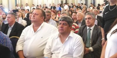Pablo Moyano confirm� que hubo acuerdo por el bono de 20 mil pesos y le apunt� a la CGT