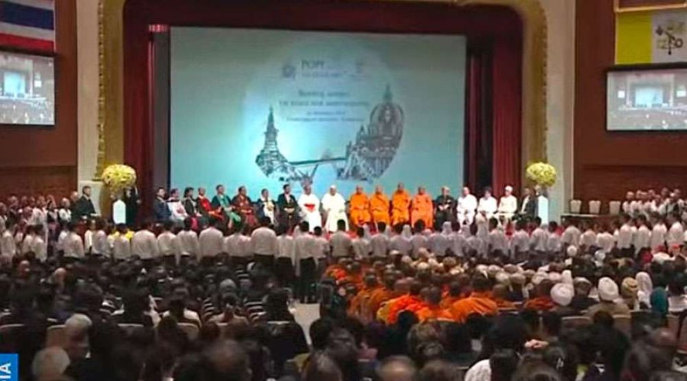 Discurso del Papa Francisco a los l�deres cristianos y de otras religiones en Tailandia
