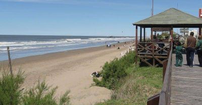 Vacaciones 2020: Costa Atl�ntica, un 50% m�s barata que Brasil y Uruguay 