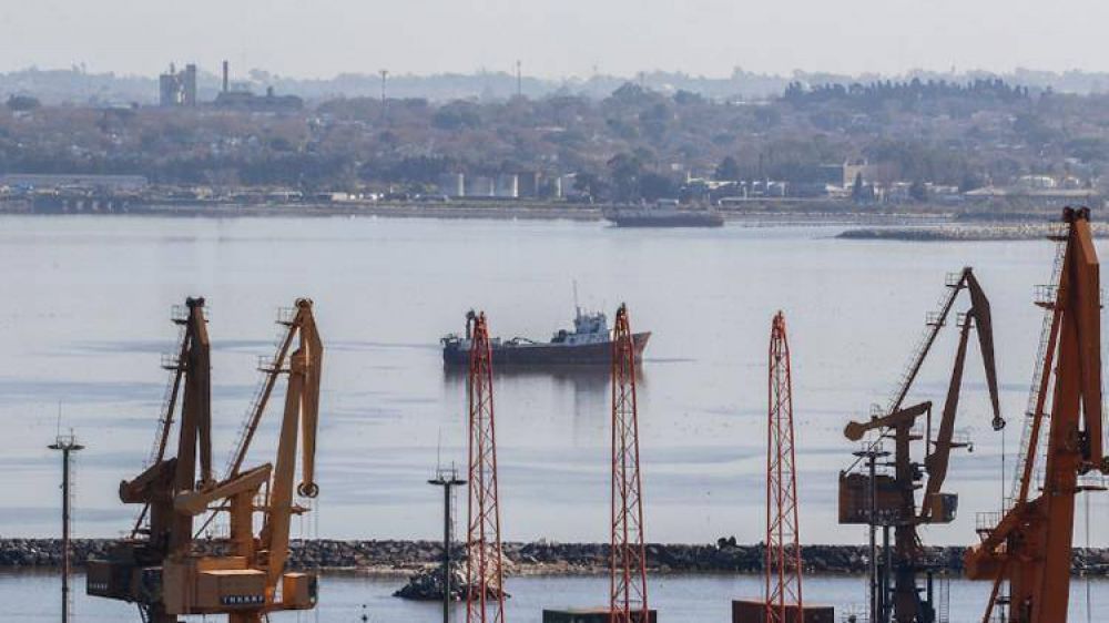 Gas Sayago: posibles reclamos por casi 90 millones de d�lares e intimaci�n por pilotes en desuso