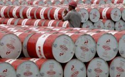 Golpe a las petroleras: la jueza no anul� la validez del congelamiento del barril