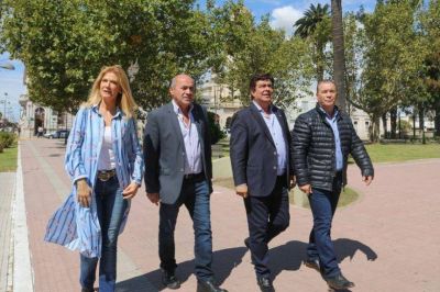 Intendentes bonaerenses anunciaron bonos de fin de a�o y hay pagos de hasta 32 mil pesos