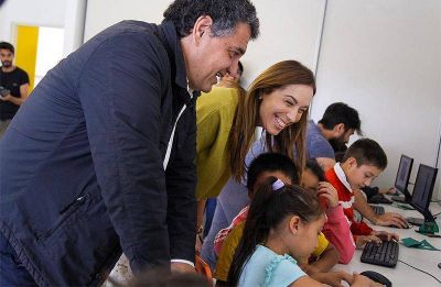 Mar�a Eugenia Vidal se mostr� en Vicente L�pez junto a Jorge Macri