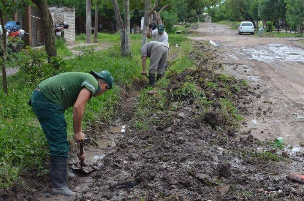 Equipo Hbitat interviene en barrios de Resistencia con obras de desages
