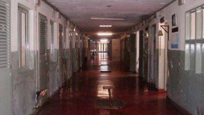 Bat�n: en apenas dos semanas, hubo 2 muertos, 4 internos apu�alados y una fuga