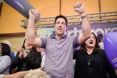 Una buena: Arturo Rojas dispondr� de fondos para pagar dos meses a los municipales