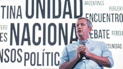 Monz� quiere que Macri sea 