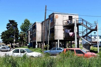 Centenario: �Es imposible revertir todo lo que est� mal sin ayuda del Estado�