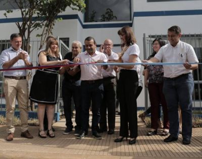Herrera Ahuad inaugur� la nueva �Casita� de Creaci�n y garantiz� acompa�amiento