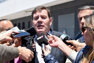 �El Estado tiene que estar presente en los barrios�
