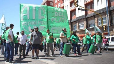 Reclamo frente a los hoteles de las Fuerzas Armadas por incumplimientos paritarios