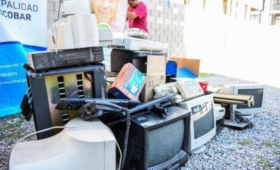 Escobar recolectó 30 mil kilos de residuos electrónicos
