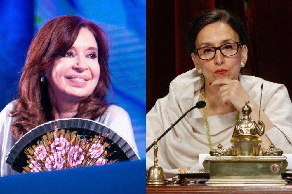 Cristina desembarca en Senado y define jefatura de comisiones