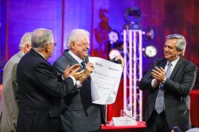 Gin�s, el primer confirmado del nuevo gabinete