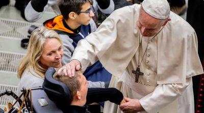 El Papa pide que se garantice el �derecho a participar� de las personas con discapacidad