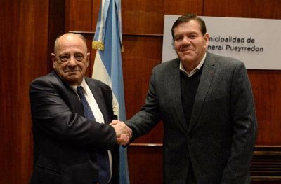 Arroyo le deja a Montenegro un protocolo para una �eficaz selecci�n� del personal municipal