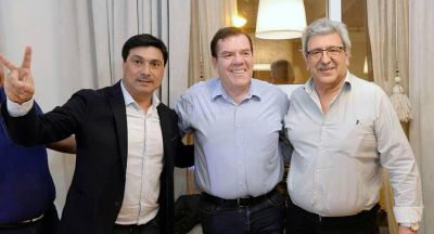 El diputado de Ayala, Pablo Ansaloni, fue uno de los tres que abandonaron a Macri