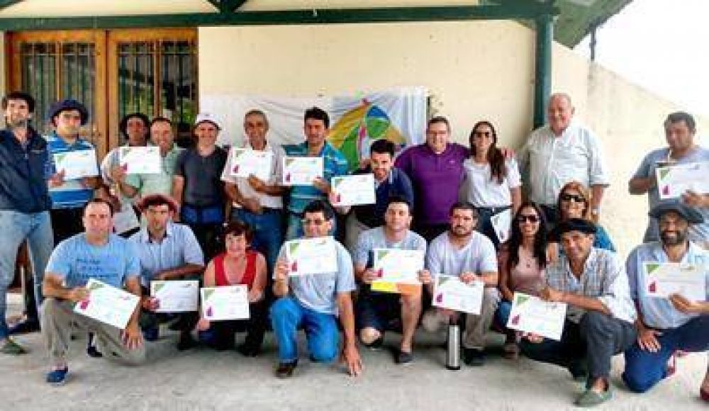 La UTTA realiz un curso de Herrado en Gualeguay