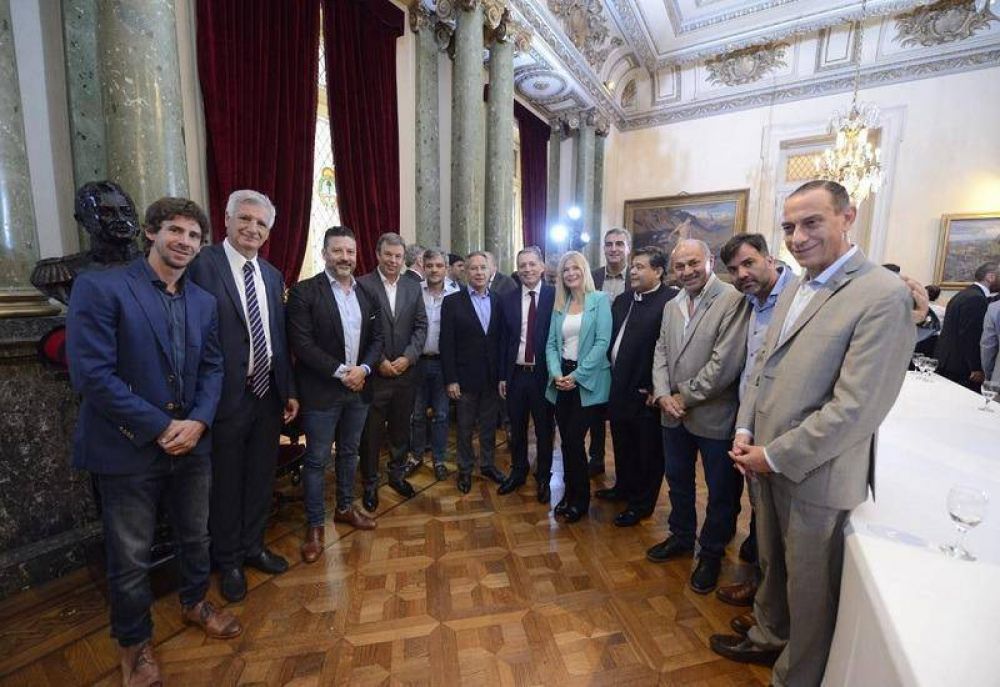 Los intendentes del PJ, presentes en la jura de los nuevos diputados nacionales