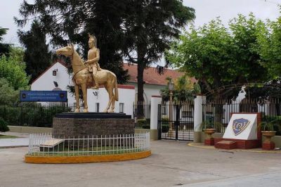 Ambientalistas y polic�as, unidos contra la mudanza del Cuartel de la Montada que planea Larreta