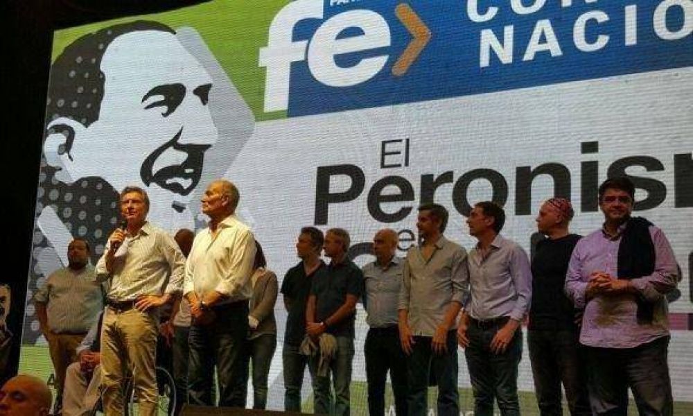 Los dos intendentes del Partido Fe ponen en duda su continuidad en Cambiemos