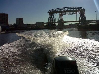 El Riachuelo volver�a a ser navegable pero los vecinos recuerdan: �Hay siete metros de lodo contaminado�
