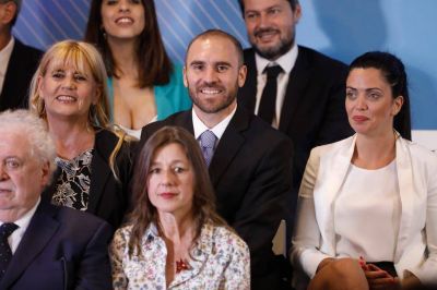 Mart�n Guzm�n busca aplazar el pago de la deuda y una reforma jubilatoria