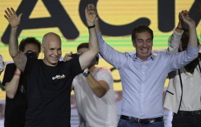 Con pocos cambios en su gabinete, Horacio Rodr�guez Larreta asume hoy su segundo mandato en la Ciudad