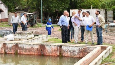 Vecinos sue�an con que se cumpla la promesa del agua