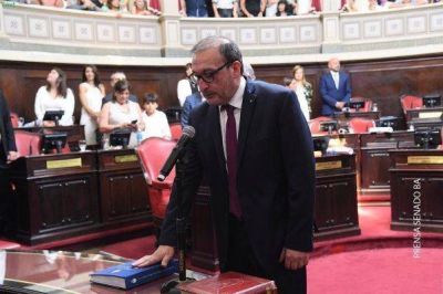 Luis Vivona es el vicepresidente tercero del senado bonaerense