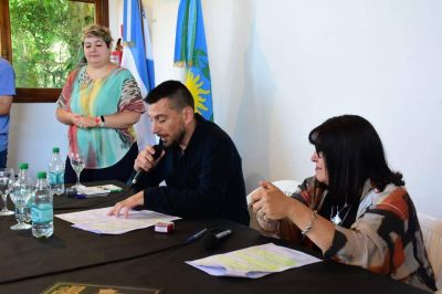 Juraron los nuevos consejeros escolares en Merlo