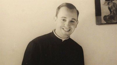 Francisco escribe el prefacio del libro 