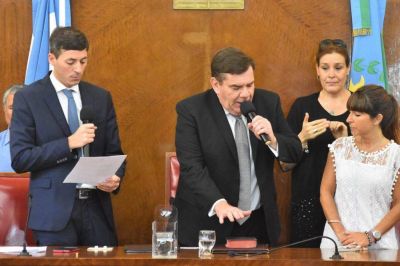 Montenegro dijo que parte de una �situaci�n compleja� y marc� las prioridades de su gesti�n
