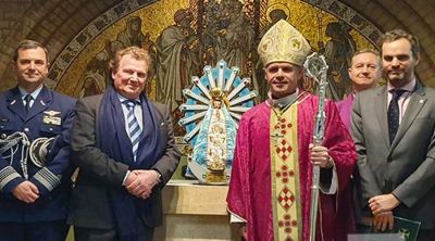 Virgen de Luj�n es entronizada en Gran Breta�a para perpetuar la devoci�n