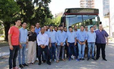 El nuevo intendente de General Rodriguez present� unidades de colectivos incorporadas por la l�nea local