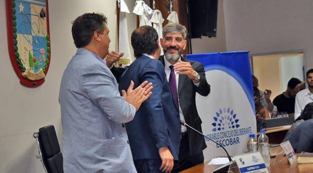 Juraron los concejales electos y Luis Carranza es el nuevo presidente del Concejo