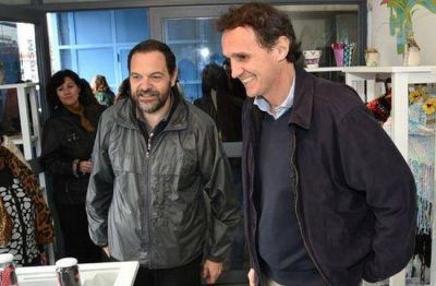 Oscar Mintegu�a: �Tuvimos conversaciones con Arroyo, pero decidimos apoyarlo desde San Mart�n�