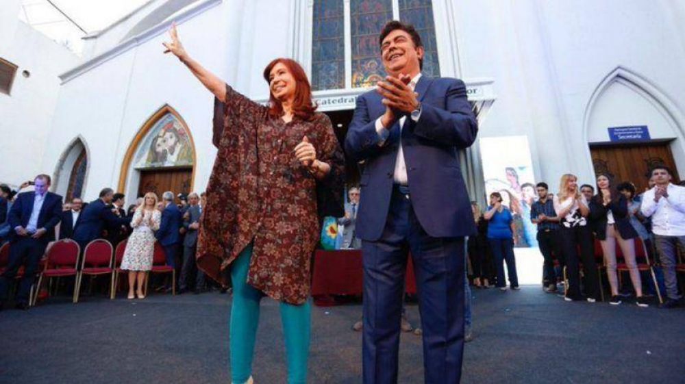 Cristina Kirchner compar el presupuesto de La Matanza con el de la Ciudad de Buenos Aires y pidi rediscutir la coparticipacin