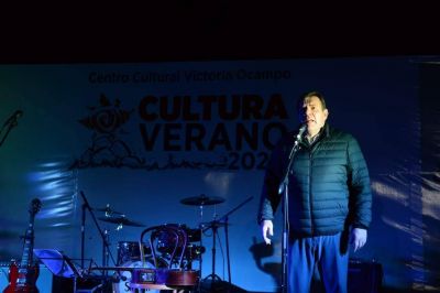 Mar del Plata lanz� su oferta teatral en Villa Victoria
